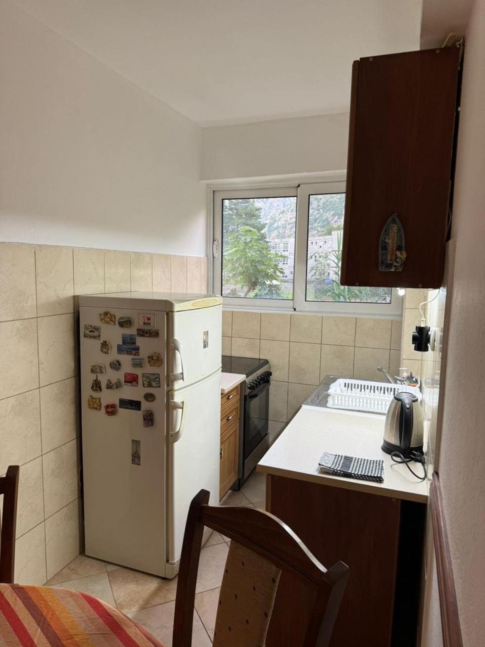 Apartmani Dada Kotor Exterior photo